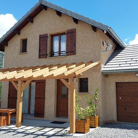 Le Pre Fleuri A Guillestre - Appartements Neufs Classes Meubles De Tourisme 3 Etoiles - Parking Privatif Bagian luar foto